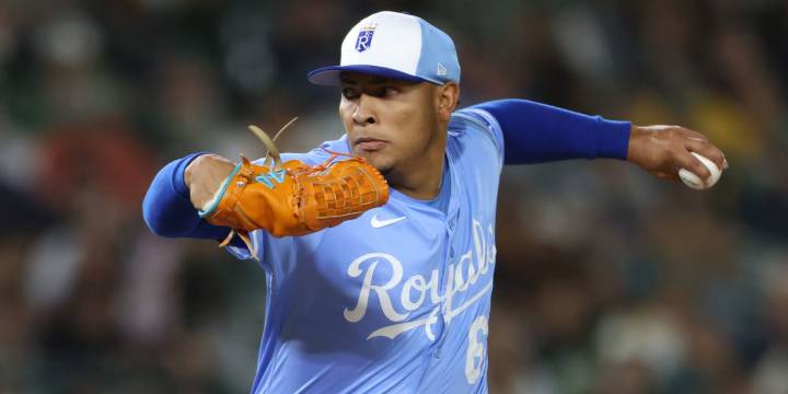 Angel Zerpa traded to Brewers from Royals (source)