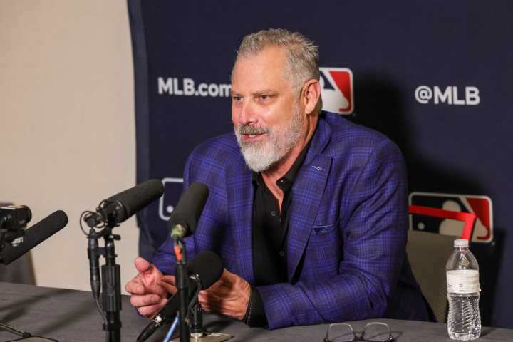 First order of business for new Twins manager Derek Shelton: Meet the team