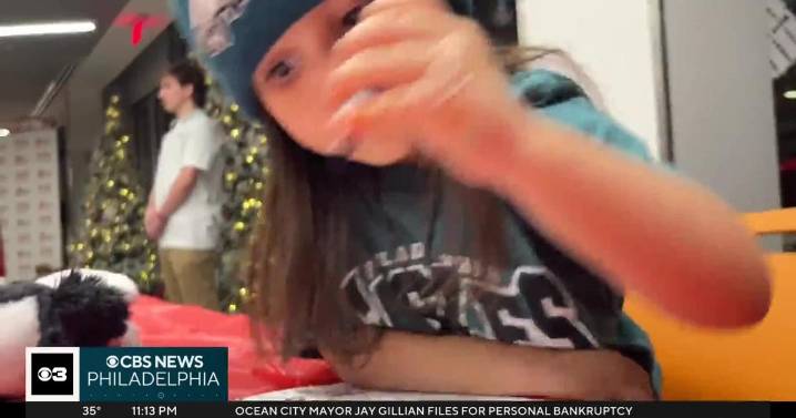 Holiday celebration brings comfort to families at Philadelphia Ronald McDonald House