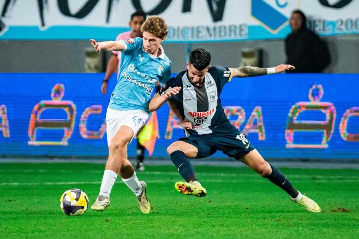 Alianza Lima empata 1-1 con Sporting Cristal en el primer partido de los playoffs