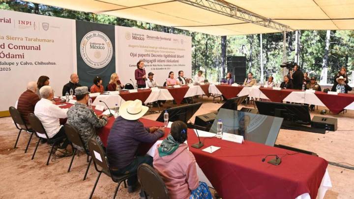 Mujeres Cuidan Aplicación de Recursos en Comunidades Originarias, Destaca Sheinbaum en Chihuahua