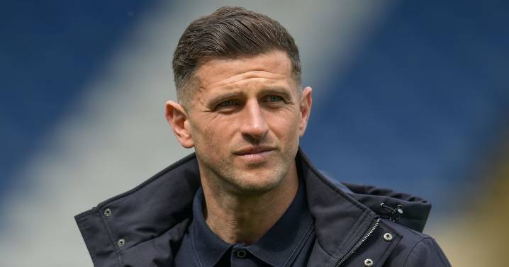 John Mousinho makes 'hungrier' Bristol City admission after Reds step up to Portsmouth challenge