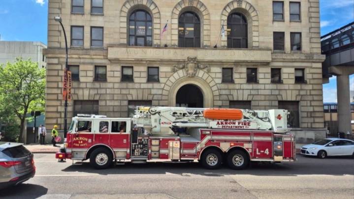 Akron firefighters, civil service workers on track for wage increases