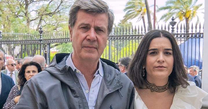 La pesadilla de Cayetano Martínez de Irujo que le ha obligado a cancelar su luna de miel