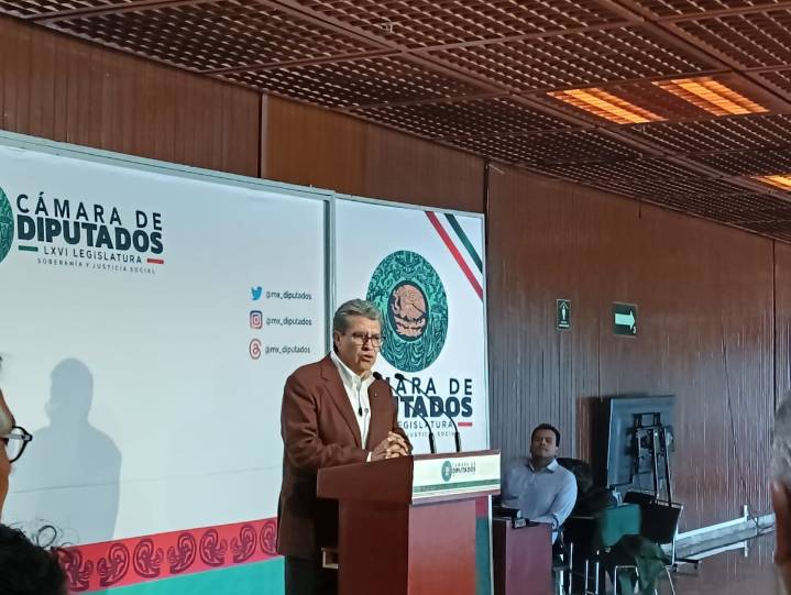 Si iniciativa de reforma electoral se envía 15 de diciembre, habrá periodo extraordinario, dice Monreal