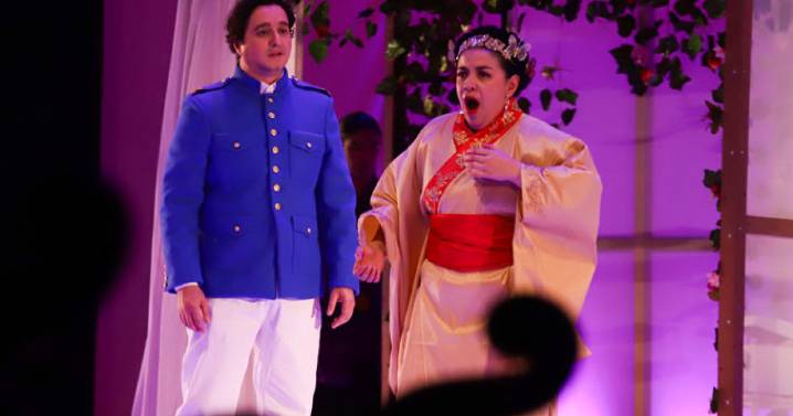 Alrededor de 100 artistas sobre el escenario del Teatro Los Fundadores le dieron vida la Obra Madama Butterfly