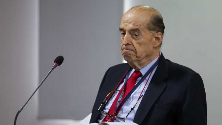 Álvaro Leyva: arrancó la imputación de la Fiscalía contra el excanciller por el escándalo de los pasaportes