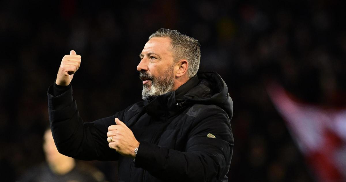 Hearts in talks over surprise move for ex