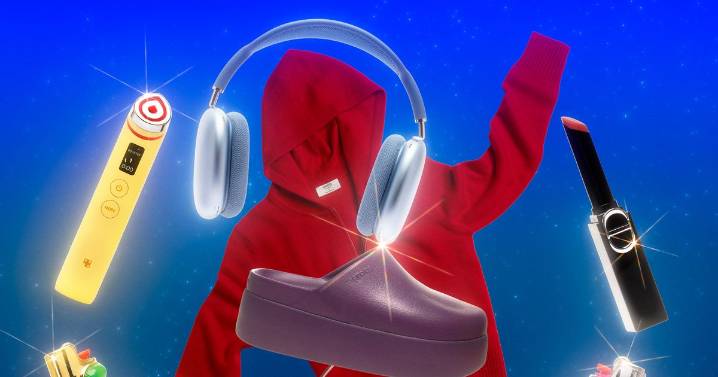 A Dozen Gifts Hand-Picked by Our Editors