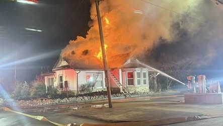 Early-morning fire in Clarksville causes occupants to evacuate