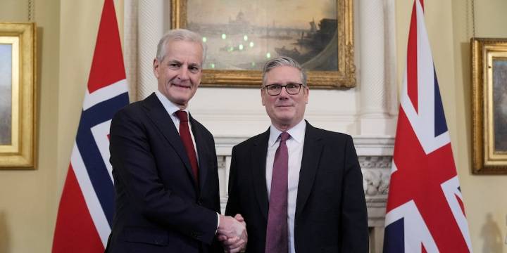 El Reino Unido y Noruega acordaron la creación de una fuerza naval conjunta “para contrarrestar la amenaza submarina rusa”