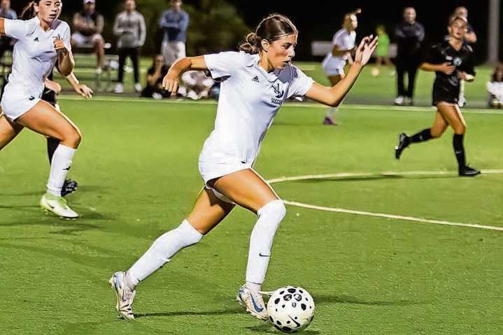Staten Island HS girls’ soccer: 2 Island players earn spots on NYSSCOGS All