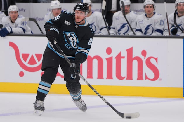 Mammoth players awarded Stanley Cup rings