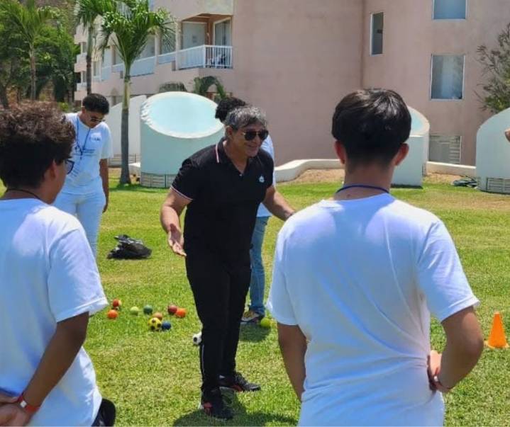 Pérez Guerra dará curso