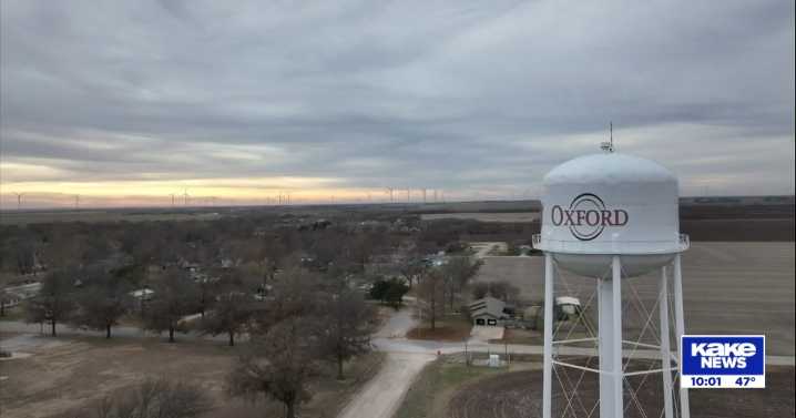 Neighbors push back as battery storage project moves forward near Oxford