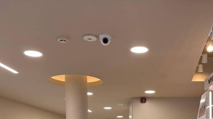 Óscar Joyeros: cuarenta años iluminando Viveiro (Lugo) y conquistando el mundo desde un taller familiar