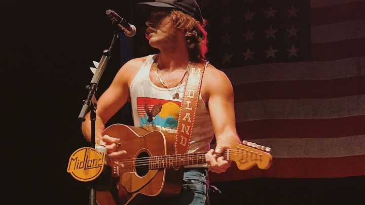 Top 5 live shows to check out in the Coachella Valley this week