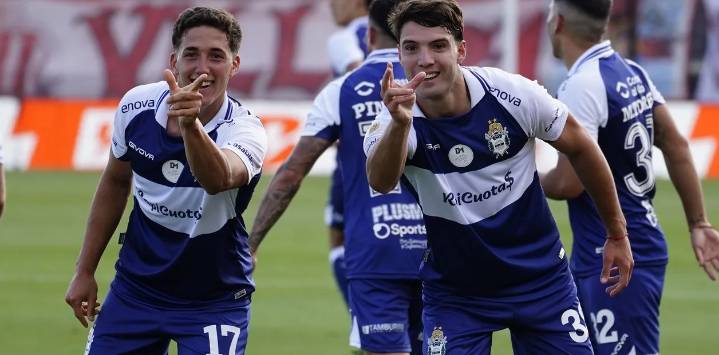 Gimnasia eliminó a Barracas y habrá clásico en semifinales