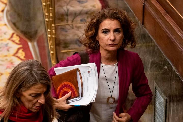 El Gobierno pide al Congreso anular la bajada del IVA a alimentos básicos que el PP aprobó en el Senado