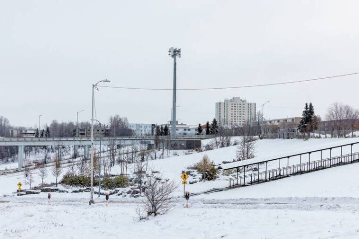 Alaskan village confronts its changing climate: rebuild or relocate?