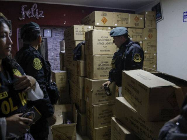 Decomisan cerca de cinco toneladas de pirotécnicos ilegales en vivienda de VMT