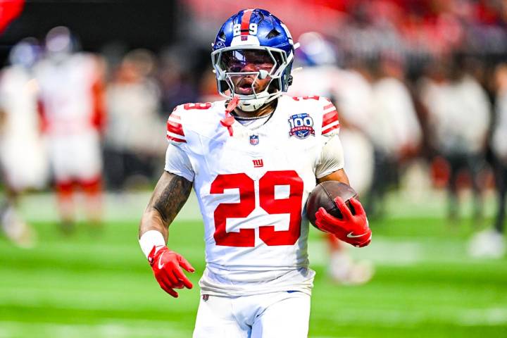 Who Should I Start for Fantasy Football Week 15? Breece Hall, Devin Singletary, Tyrone Tracy Jr., Kenneth Walker III, Chuba Hubbard, D'Andre Swift, Tony Pollard, Aaron Jones Sr., Kyren Williams