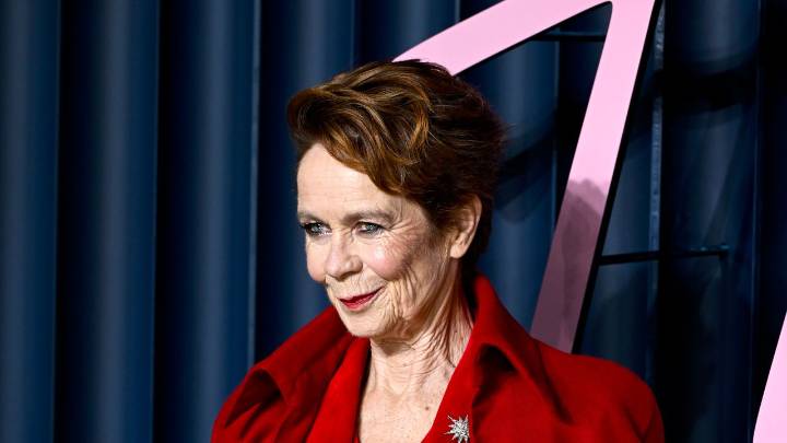 “I’ll Go To Sainsbury’s In It”: Celia Imrie’s Fashion Awards 2025 Cloak Was Part Queen Elizabeth II, Part ‘The Traitors’