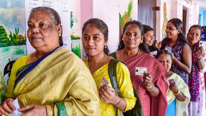 Voting for second phase of key Kerala local body polls begins