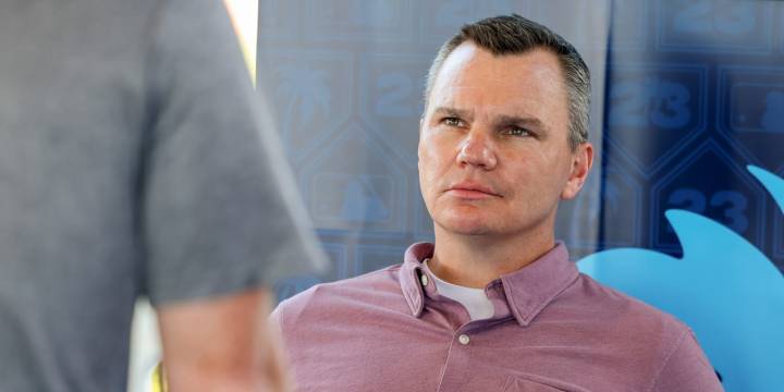 Mike Yastrzemski, Eugenio Suárez, J.T. Realmuto among free agents that fit on Pirates