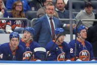 Deadspin | Islanders, Ducks clash on Long Island riding hot streaks