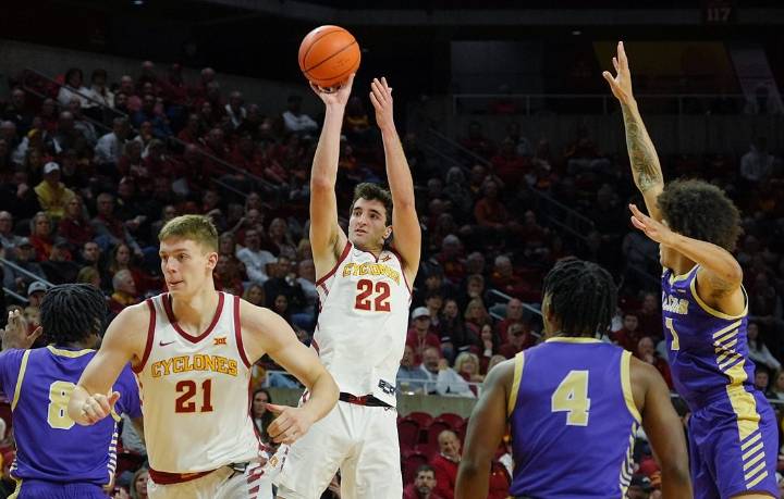 Deadspin | No. 10 Iowa State shatters school records against Alcorn State