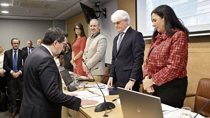 David Díez toma posesión como consejero de la Abogacía Española
