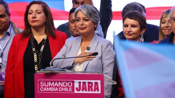 Jara reconoce triunfo de Kast en elecciones de Chile: “Ahora somos oposición”