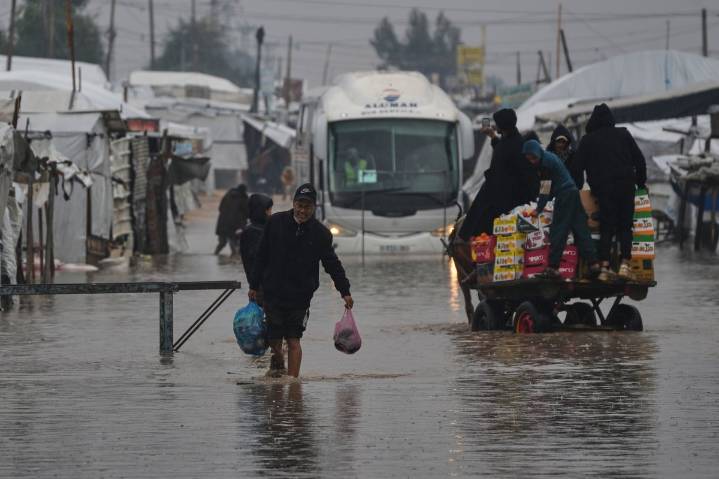 Se agrava crisis humanitaria en Gaza por tormenta invernal