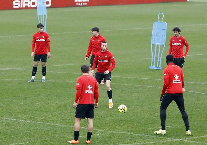 El Sporting, a reconciliarse con El Molinón