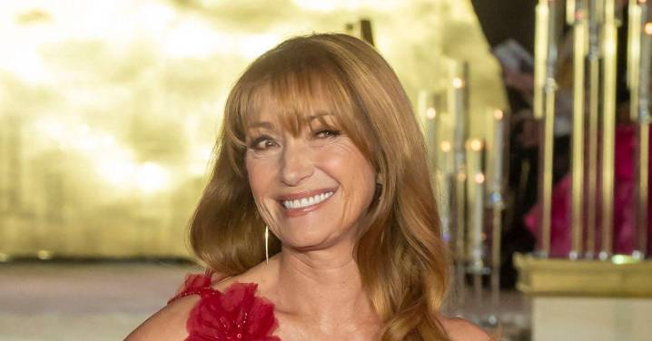 Bond Girl Jane Seymour Reveals She's Still 'Very Sexually Active' at 74