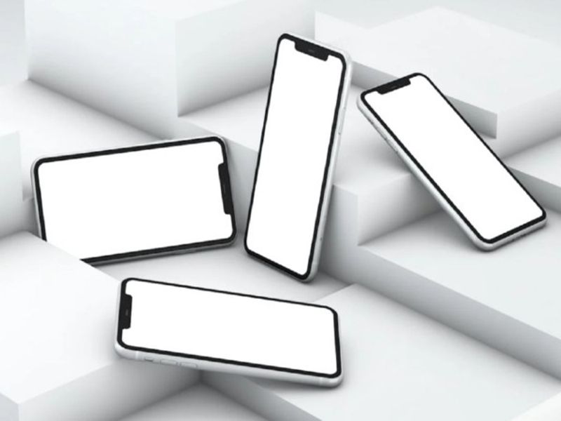 Delhi cops return phones worth over Rs 1 cr to owners