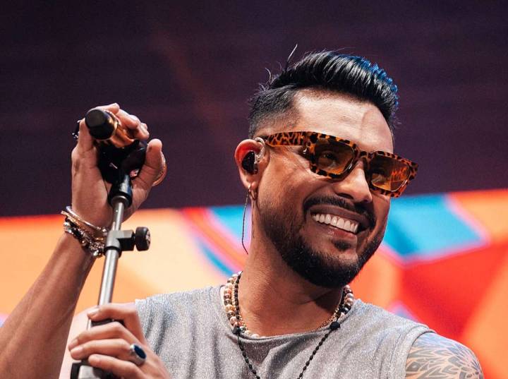 Ronald Borjas despide el año con gran show en cuatro ciudades del país