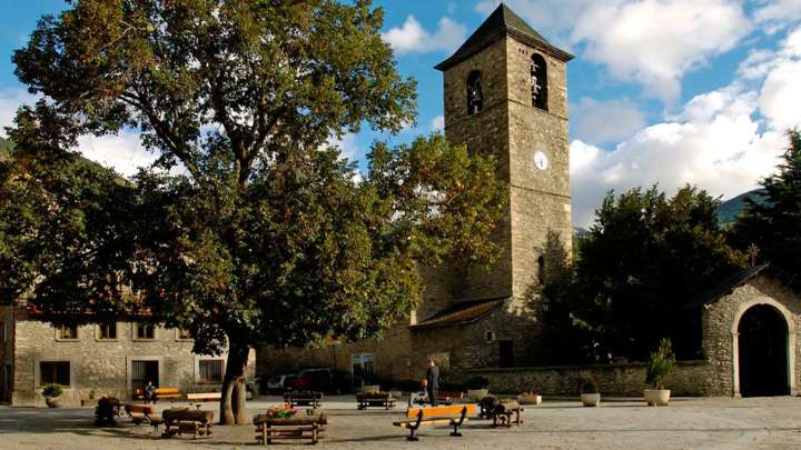 Plantean ayudas municipales para los estudiantes empadronados en Benasque