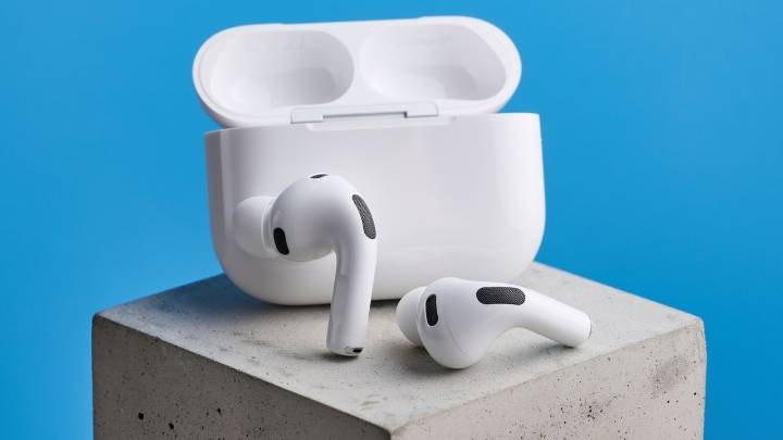 I've been living with the AirPods Pro 3 for three months — what I like, what's changed, and what's bad