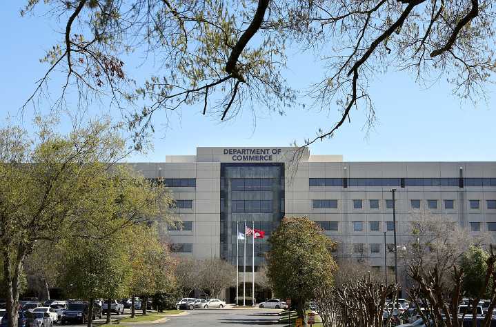 Arkansas unemployment rate 3.9% in September