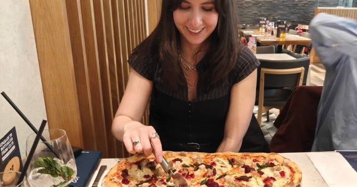 'I tried Prezzo's new Christmas menu for £28.95 - I regretted one thing immediately'