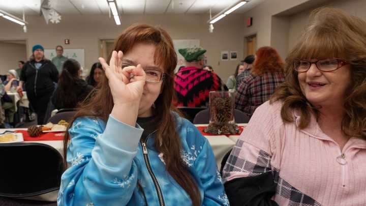 Join the Lane County Youth Services Holiday Meal