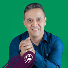 Le cayó una guadua encima 