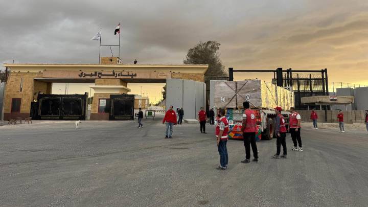 Israel reabre el paso de Rafah para la salida de palestinos hacia Egipto