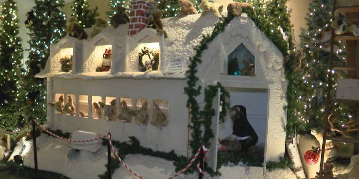 Decades of Christmas magic continue at Storm Lake’s Santa’s Castle