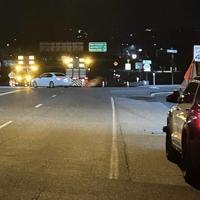Van Giesen closed between Richland, West Richland due to flooding