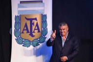 Crece conflicto entre gobierno y la Asociación del Fútbol Argentino