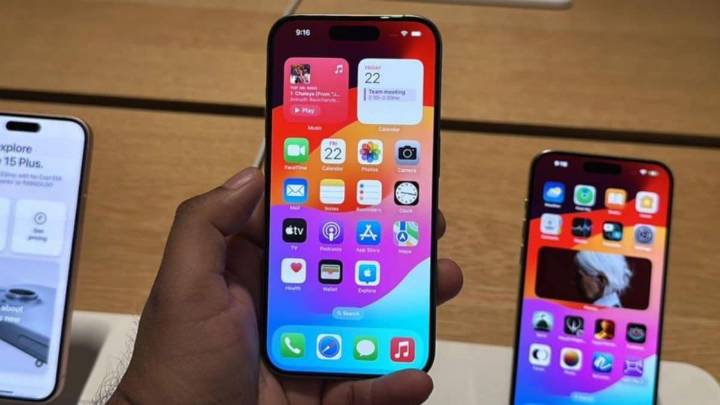 Apple And Google Are Going To Make It Easy To Switch Between Android And iPhone: Here’s How