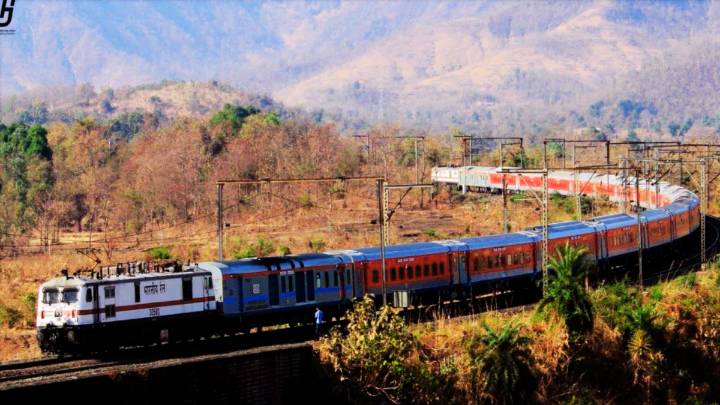 8 Scenic Train Journeys In India That Are Perfect For Solo Female Travellers 